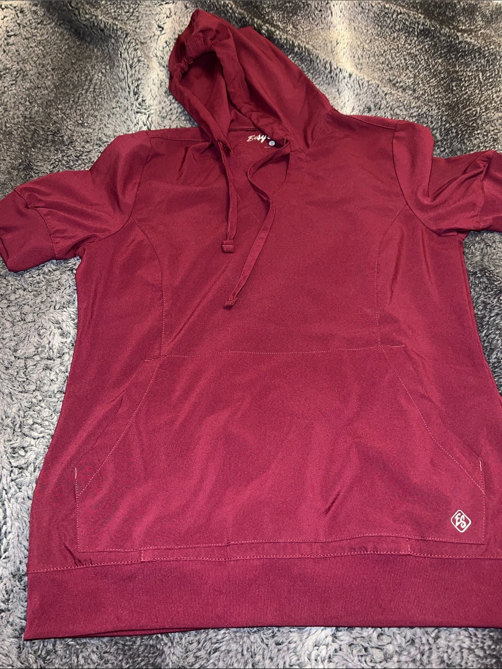 Women's Short-Sleeve Hooded Sweatshirt in Burgundy
